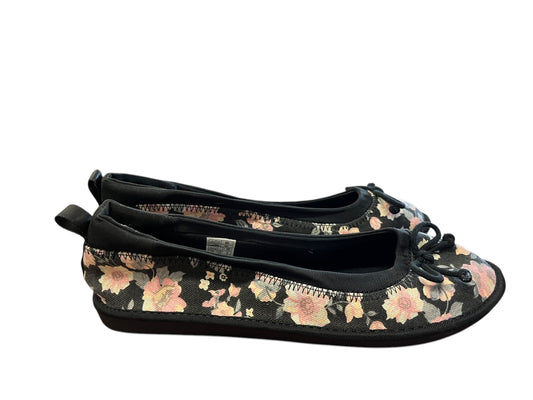 black floral Rocket Dog Flats, 11