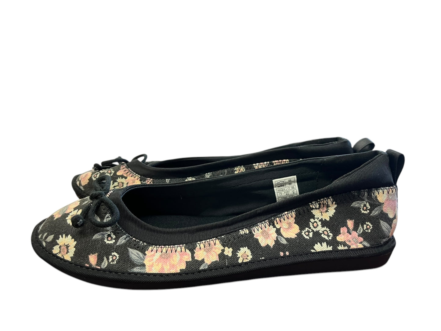 black floral Rocket Dog Flats, 11