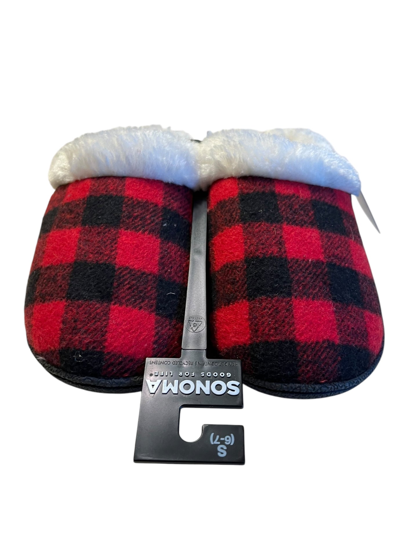 Red Plaid Sonoma slippers, 6/7