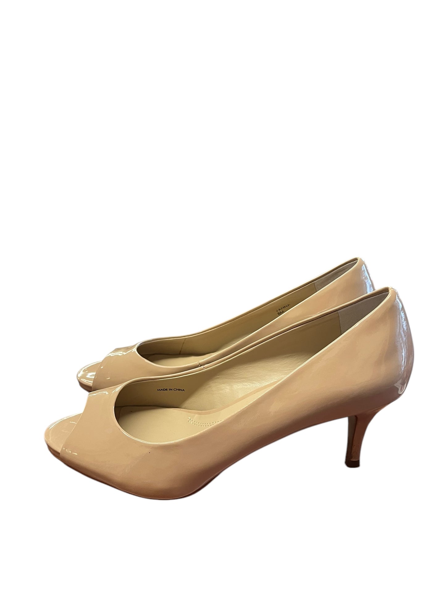 nude Ellen Tracy Heels, 8