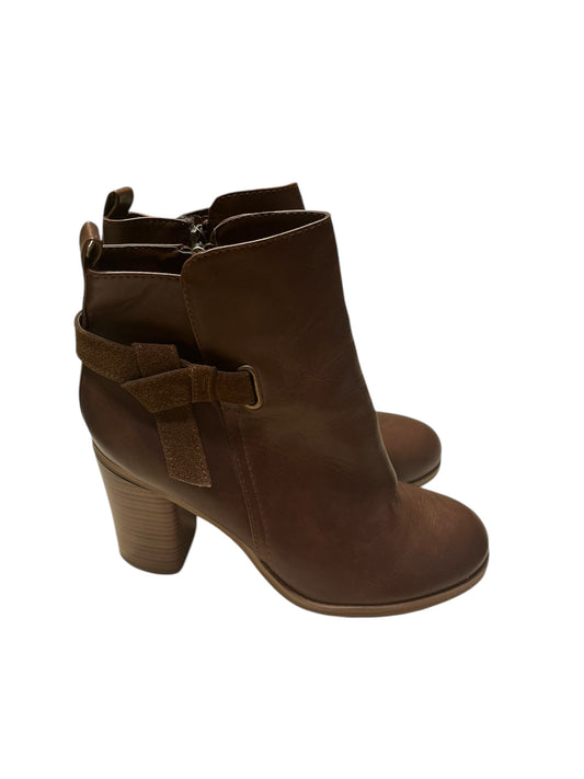 Camel AX Boots, 10