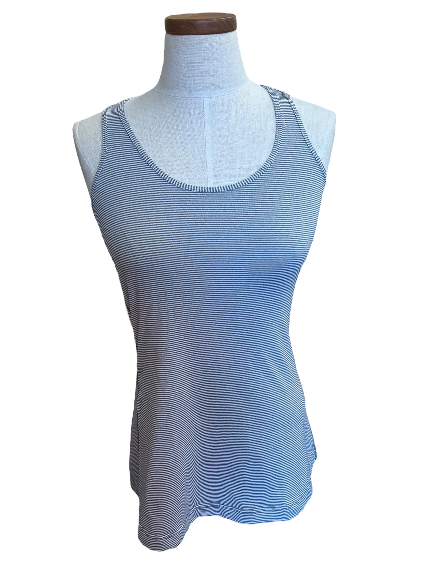 gray and white Lululemon Athletic, Small