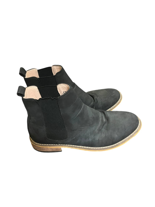 Black J75 Boots, 8