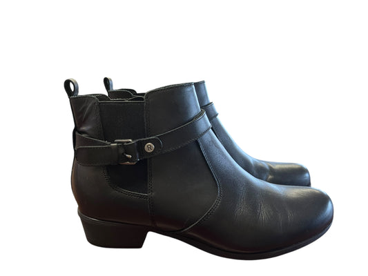 Black Rockport Boots, 8.5W