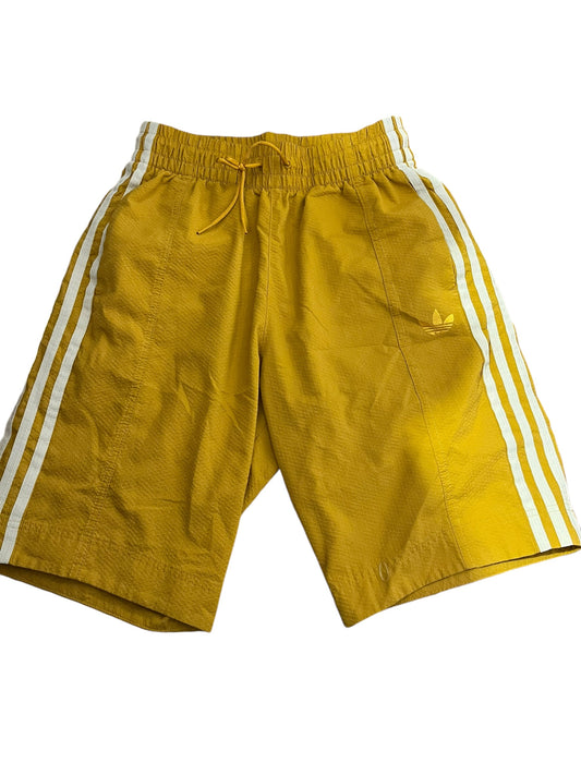 mustard Adidas Athletic, xs